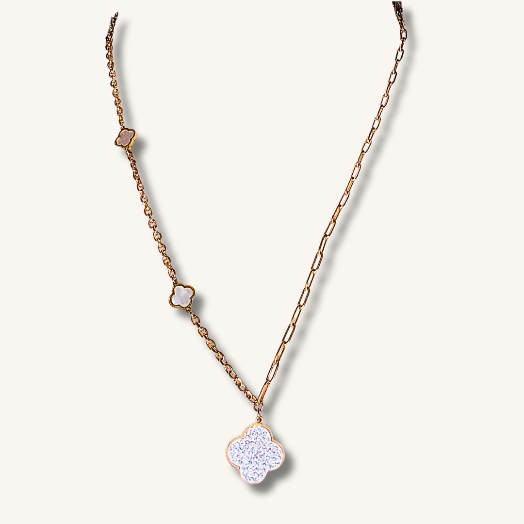 Collier Flora